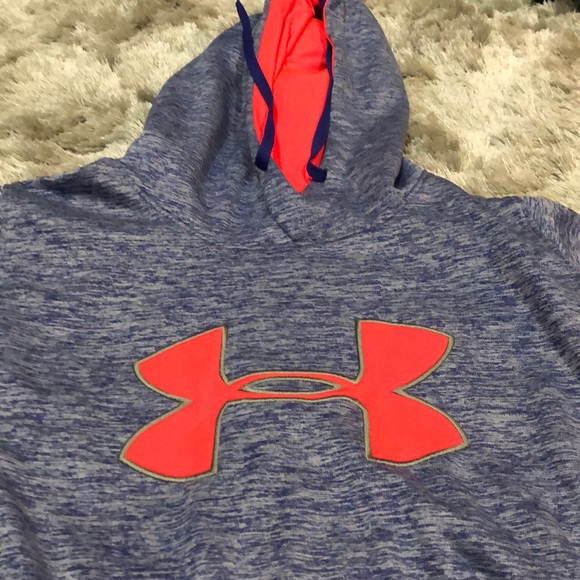 Under armor sweatshirt - Picture 2 of 2